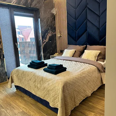 Golden Eagle Luxury - Granary Island- Old Town Gdansk