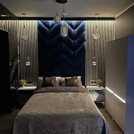 Chmielna 110b Stare Miasto, 