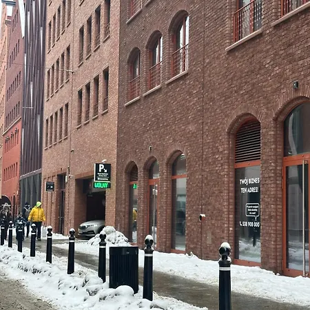 Chmielna 110b Stare Miasto, Golden Eagle * Gdansk