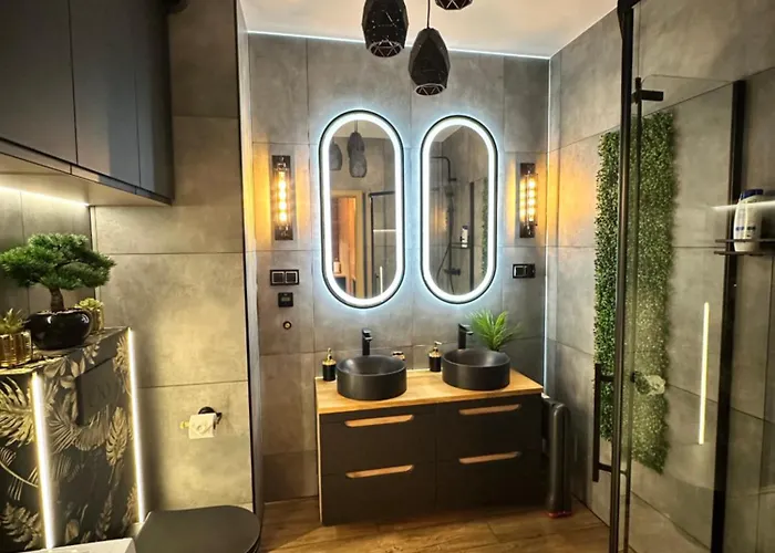 Chmielna 110b Stare Miasto, Golden Eagle Gdansk