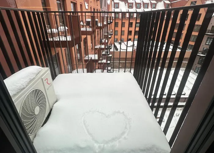 Chmielna 110b Stare Miasto, 