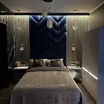 Golden Eagle Luxury - Granary Island- Old Town 格但斯克